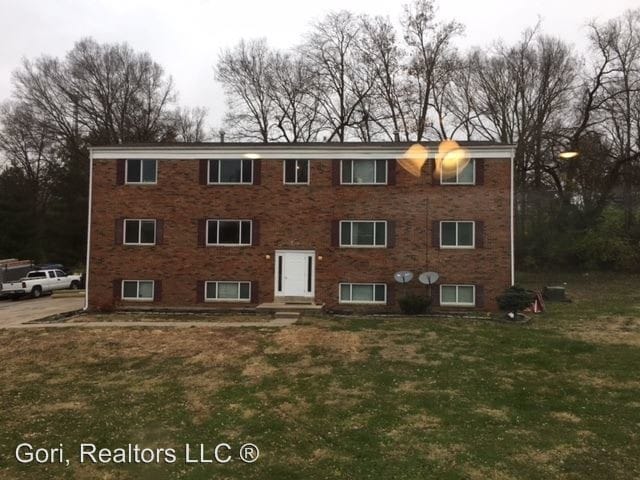 Building Photo - 1500 Schiller Ave