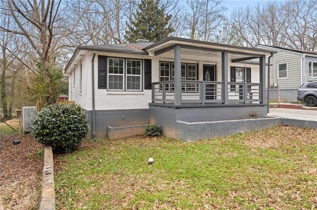 Building Photo - 170 Stanhope Cir NW