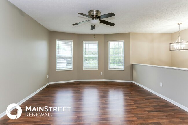 Building Photo - 469 Oak Village Dr