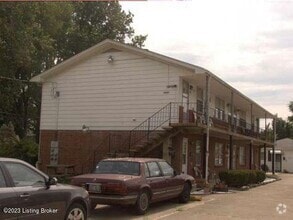 Building Photo - 4535 Stonestreet Ave