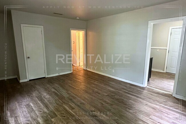 Foto del edificio - 2 Bed 1 Bath Home Close to Interstate Access!