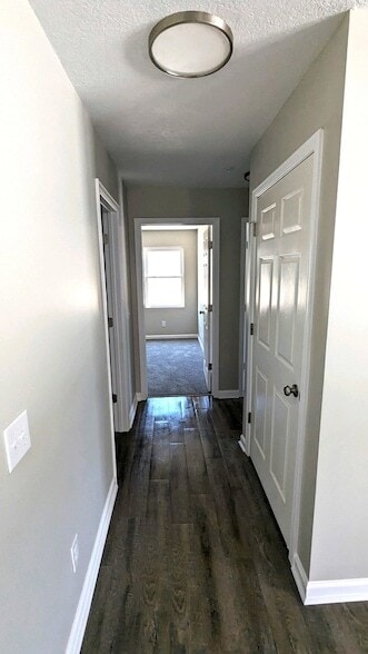 Building Photo - 1474 Kelly Dr