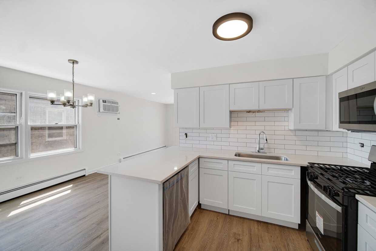 Building Photo - 4631 Eberly Ave