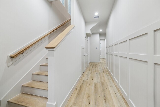 Foto del edificio - 5229 Hillman St