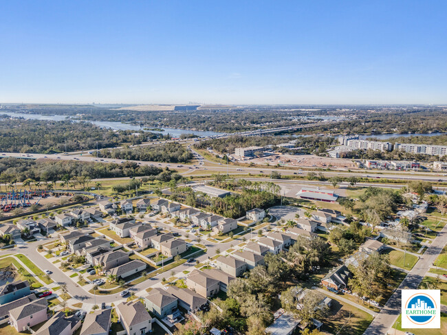 Building Photo - 10201 Boggy Moss Dr