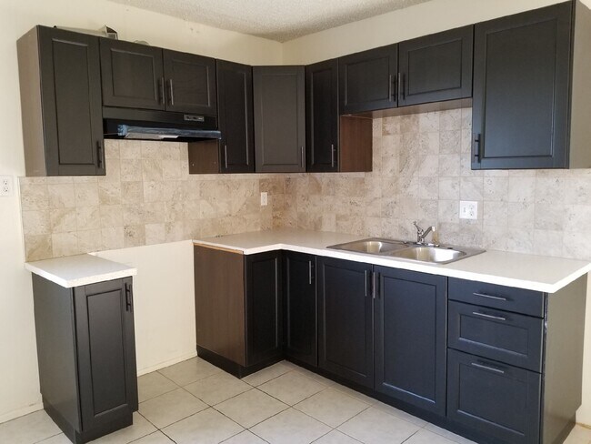 Foto del edificio - 1946 W 145th St