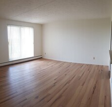 Interior Photo - 200 West Apartments