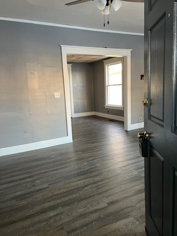 Foto del edificio - 1330 S Oak Ave