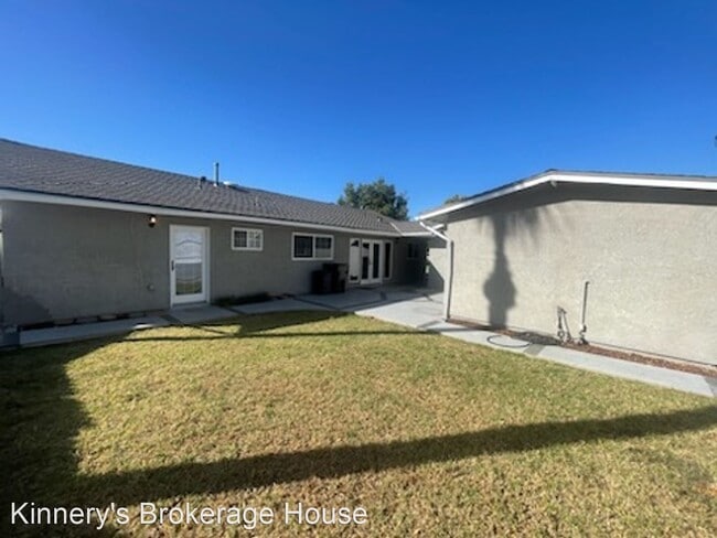 Building Photo - 3 br, 2 bath House - 5042 Briarhill Drive
