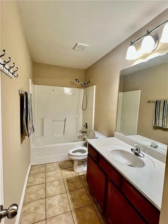 Building Photo - 2549 Worrall Hill Way