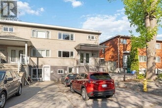 Building Photo - 707 Morin St