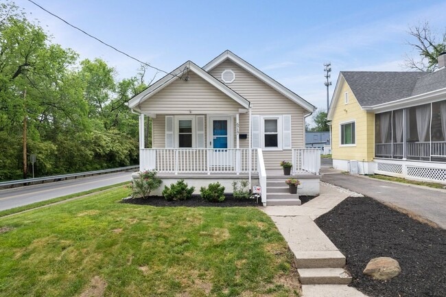 Building Photo - 6717 E Ledge St