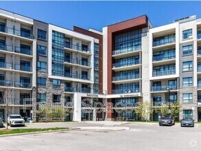 Building Photo - 125 Shoreview Pl