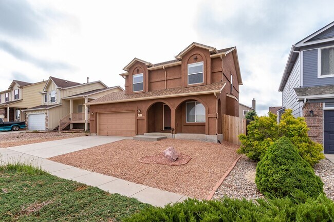 Foto del edificio - 4815 Tory Ridge Dr
