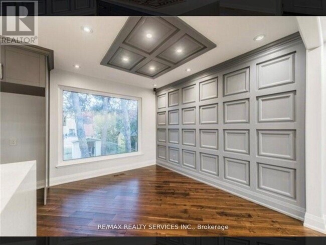 Building Photo - 11 Duncan Bull Dr