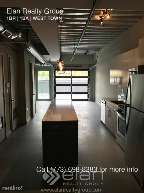 Foto del edificio - 1241 N Milwaukee Ave