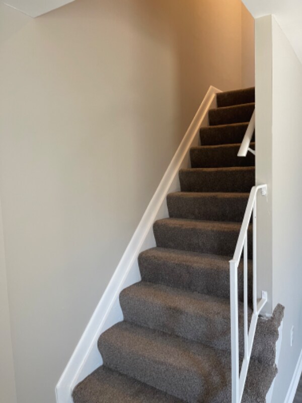 Building Photo - 8224 Stewarton Ct