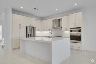 Building Photo - 13013 Feathering Wy