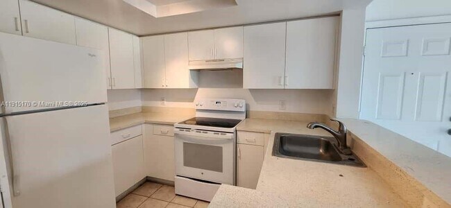 Foto del edificio - 4195 N Haverhill Rd