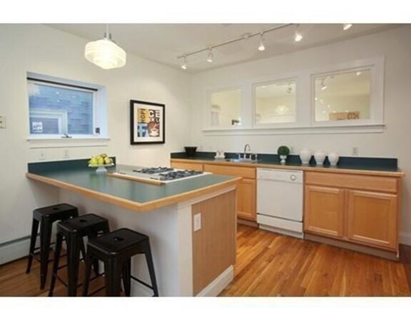 Foto principal - 277 River St