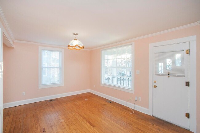 Foto del edificio - 909 Clarke St