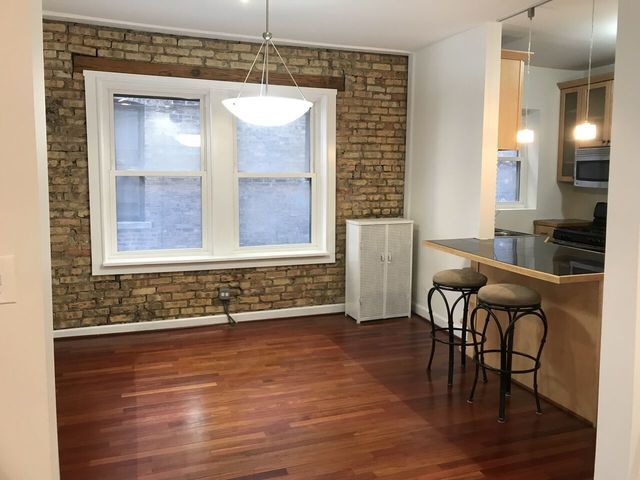Foto del edificio - 4021 N Clarendon Ave