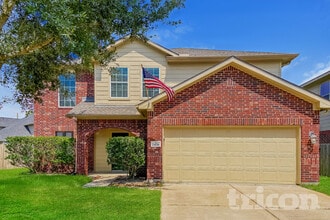 Building Photo - 24718 Lakecrest Creek Dr