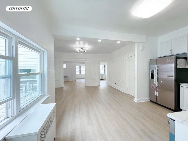 Foto del edificio - 58-41 59th St