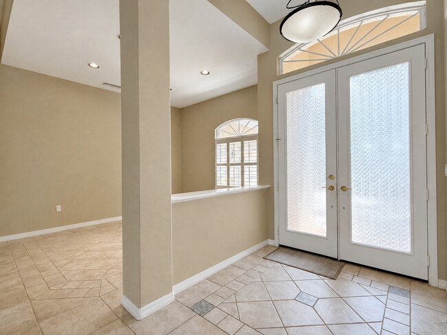 Foto del edificio - Your everyday staycation begins here - 3Bedrooms / 3Baths home at Turtle Rock with a private pool!