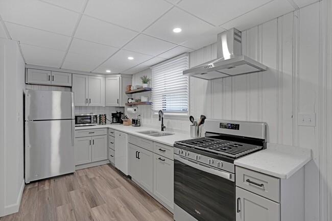 Foto del edificio - 2151 Thoroughbred Ln