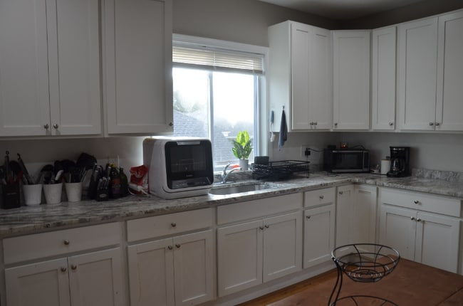 Building Photo - 51 Windsor St