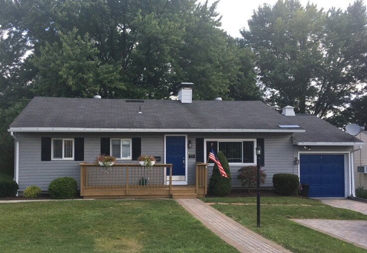 236 Cinema Dr, Johnstown, PA 15905 House Rental in Johnstown, PA