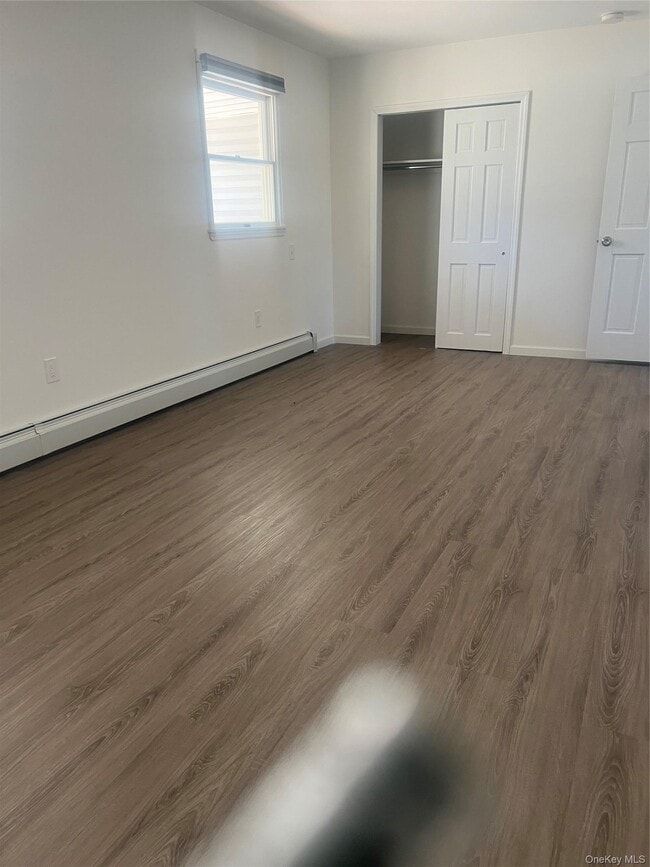 Building Photo - 90 Quaker Path