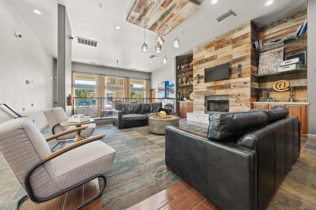 Bella Mirage apartments — community photo - Bella Mirage