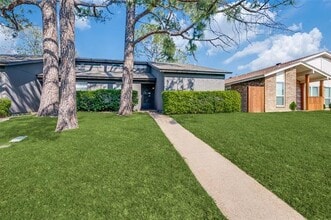 Building Photo - 2735 St George Pl