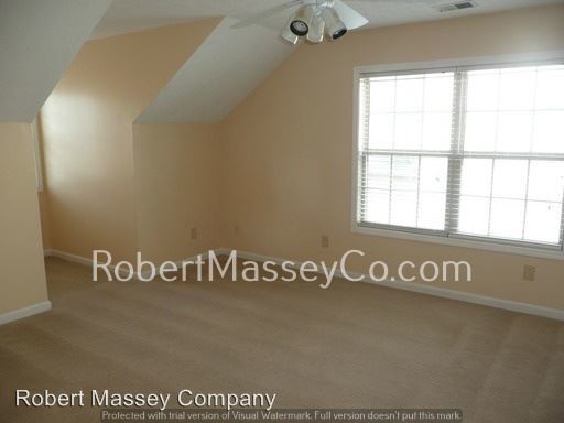 Foto del edificio - 10120 Spring Gate Dr