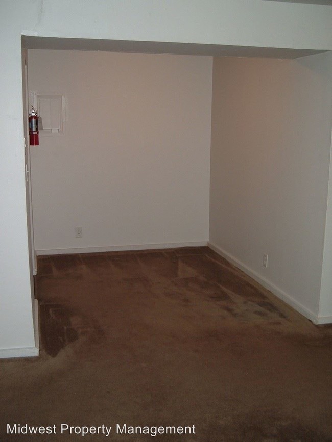 Building Photo - 1025 Mississippi St