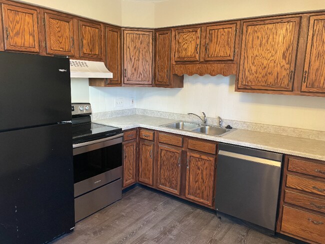 Foto del edificio - 2432 Echo Valley Dr