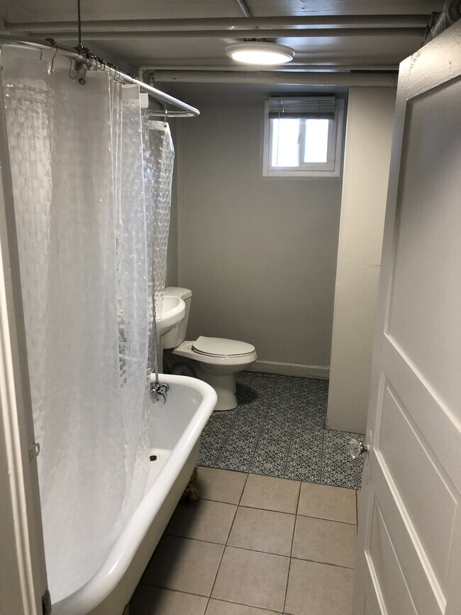 Foto del edificio - 1278 E 100 S