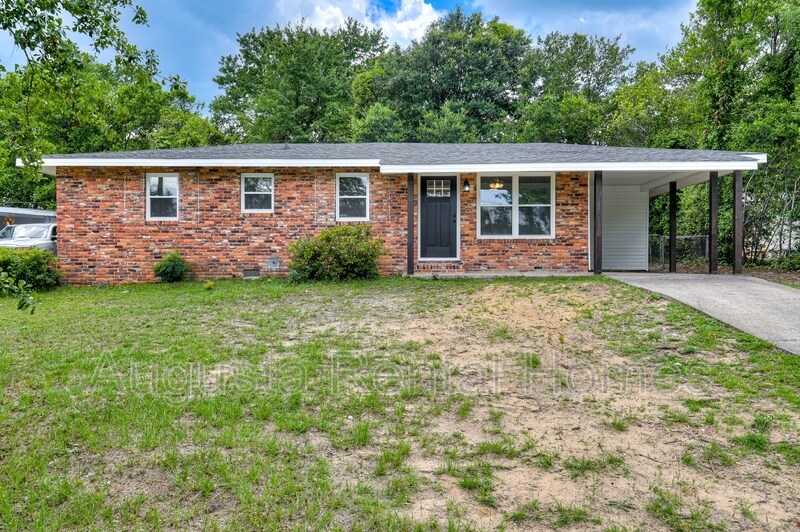 Primary Photo - 1406 Ridgewood Dr