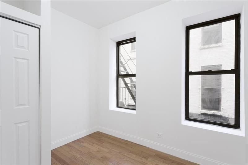 Foto principal - 178 Thompson St