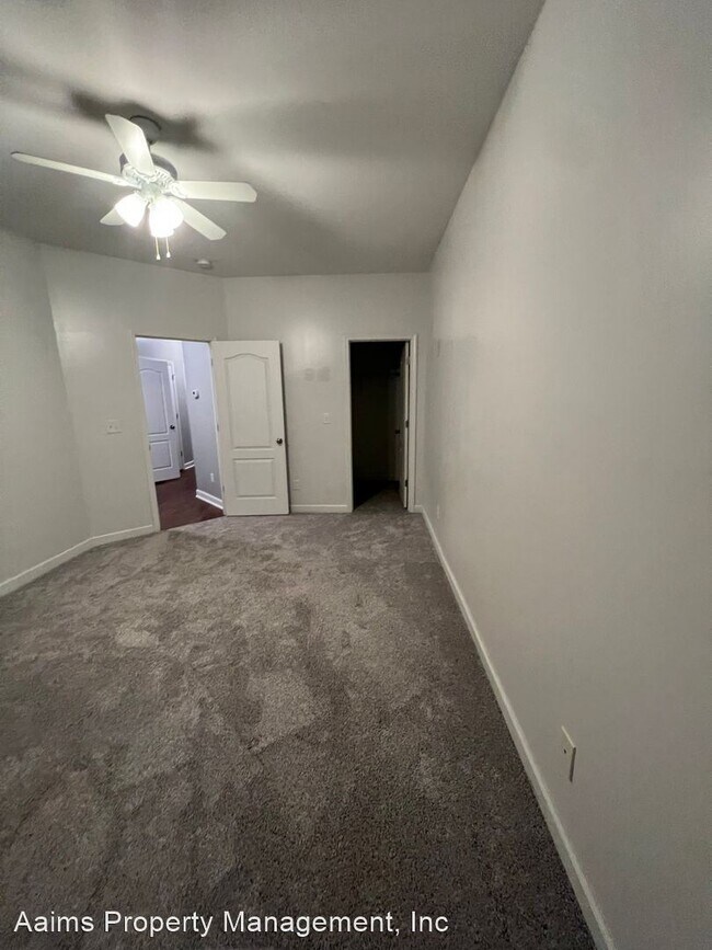 Building Photo - 3 br, 2 bath House - 104 Ginseng Street