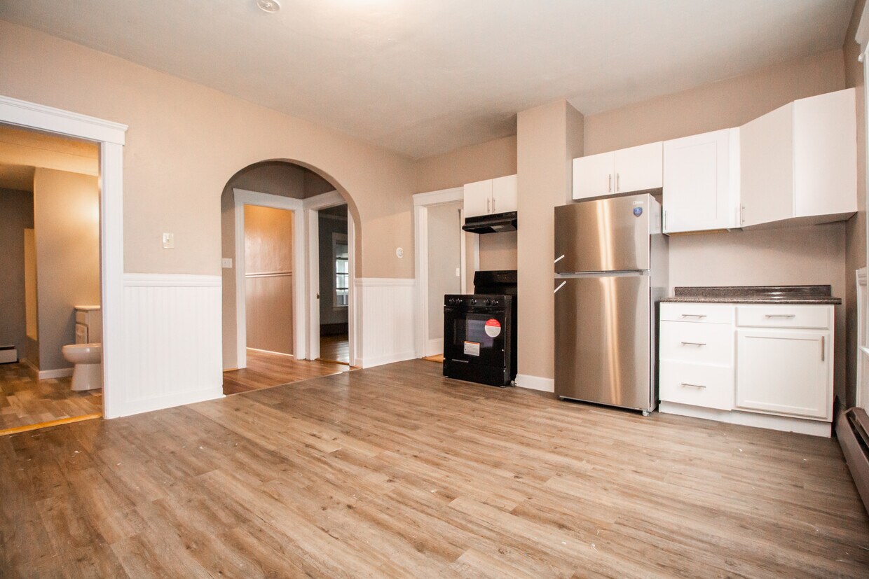Foto principal - 77 Cohasset St