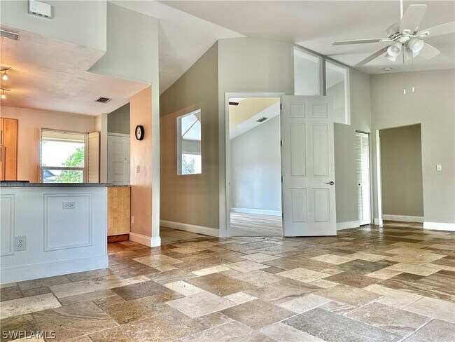 Foto del edificio - 11791 Bradley Ct