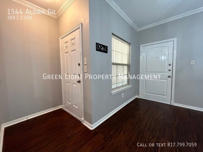 Building Photo - 1544 Aldra Dr