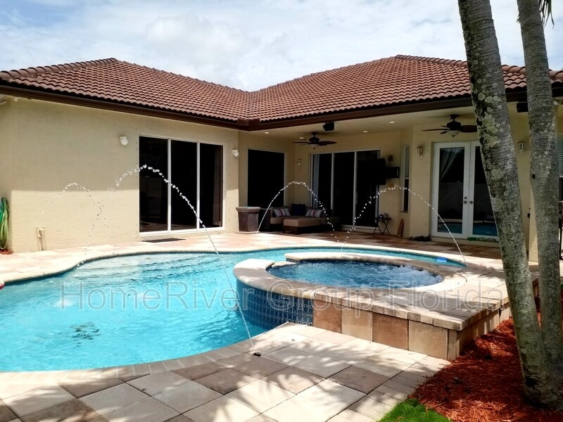 Foto principal - 5454 NW 56th Ct