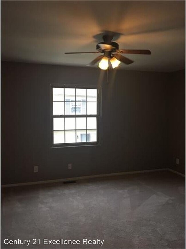 Building Photo - 2 br, 1.5 bath House - 2572 Scioto View Lane
