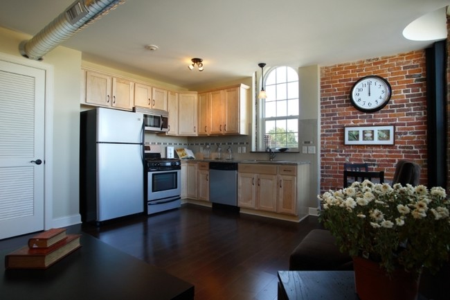 Kitchen - Chadwick Bay Lofts