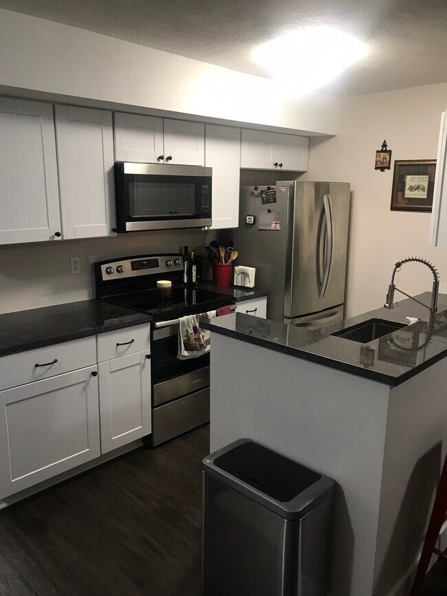 Building Photo - 8844 Wollemi Pine Way