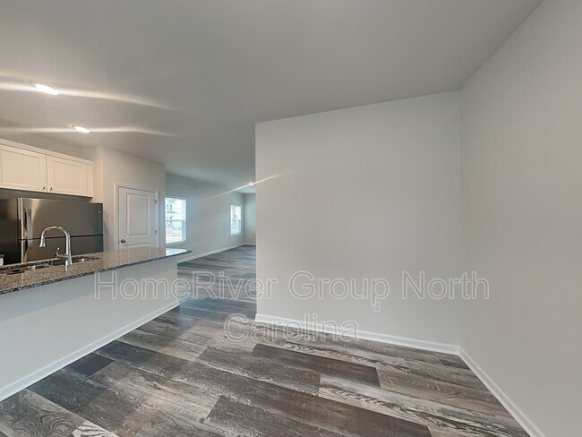 Foto del edificio - 104 Dogwood Ln